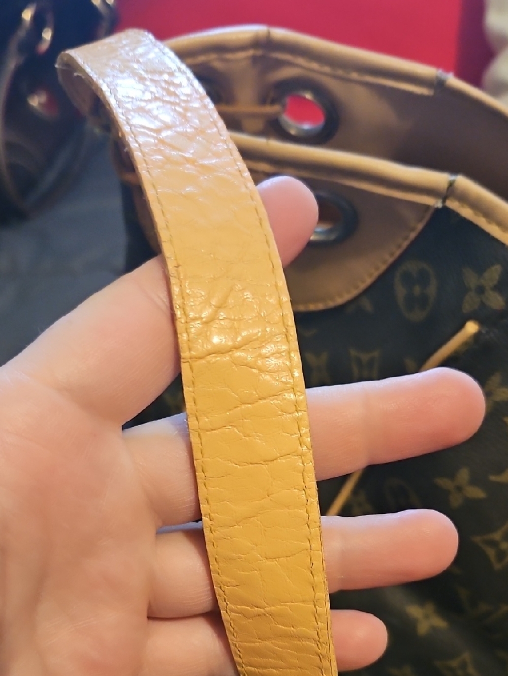 Louis Vuitton Monogram Galleria PM Leather Tote Bag - Picture 3 of 10